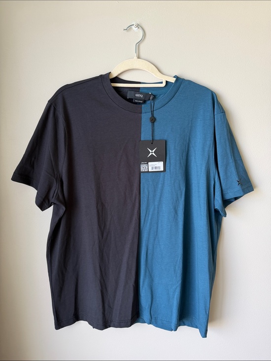 Gstq Other - GSTQ Slate Blue / Black Colorblock Short Sleeve Mens Size Large